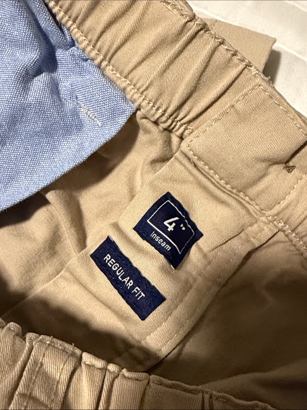 chubbies 4” regular fit Tan Shorts size medium men’s - Picture 3 of 5